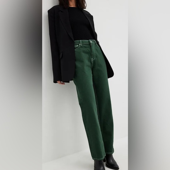 BDG Sz 30 x 32 Mom Jeans by Urban Outfitters High Rise Contrasting Stitch Denim - Picture 1 of 12